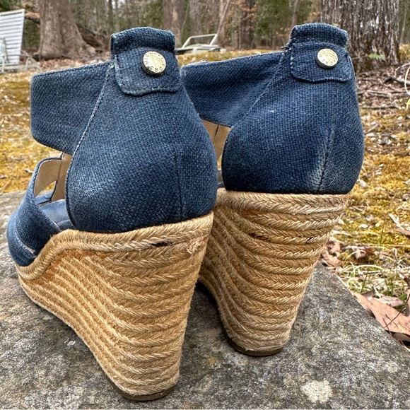 Micheal Kors Damita Wedge | canvas | 7 | Navy - Picture 16 of 16